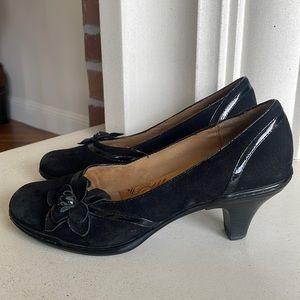 Söfft black suede/patent leather heels pumps